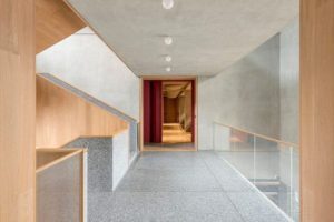 木质水磨石过道办公室效果图