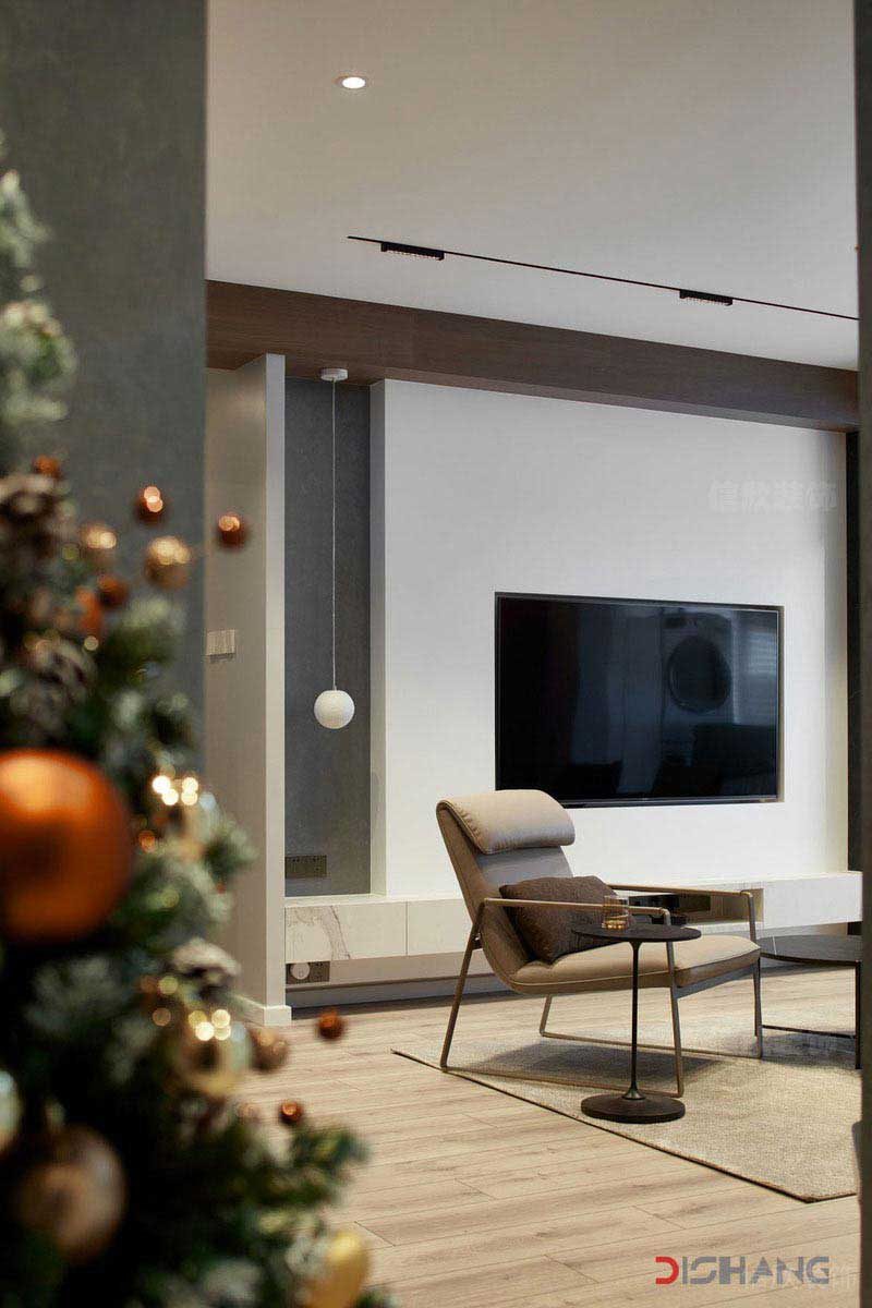 现代风格客厅白色电视背景墙