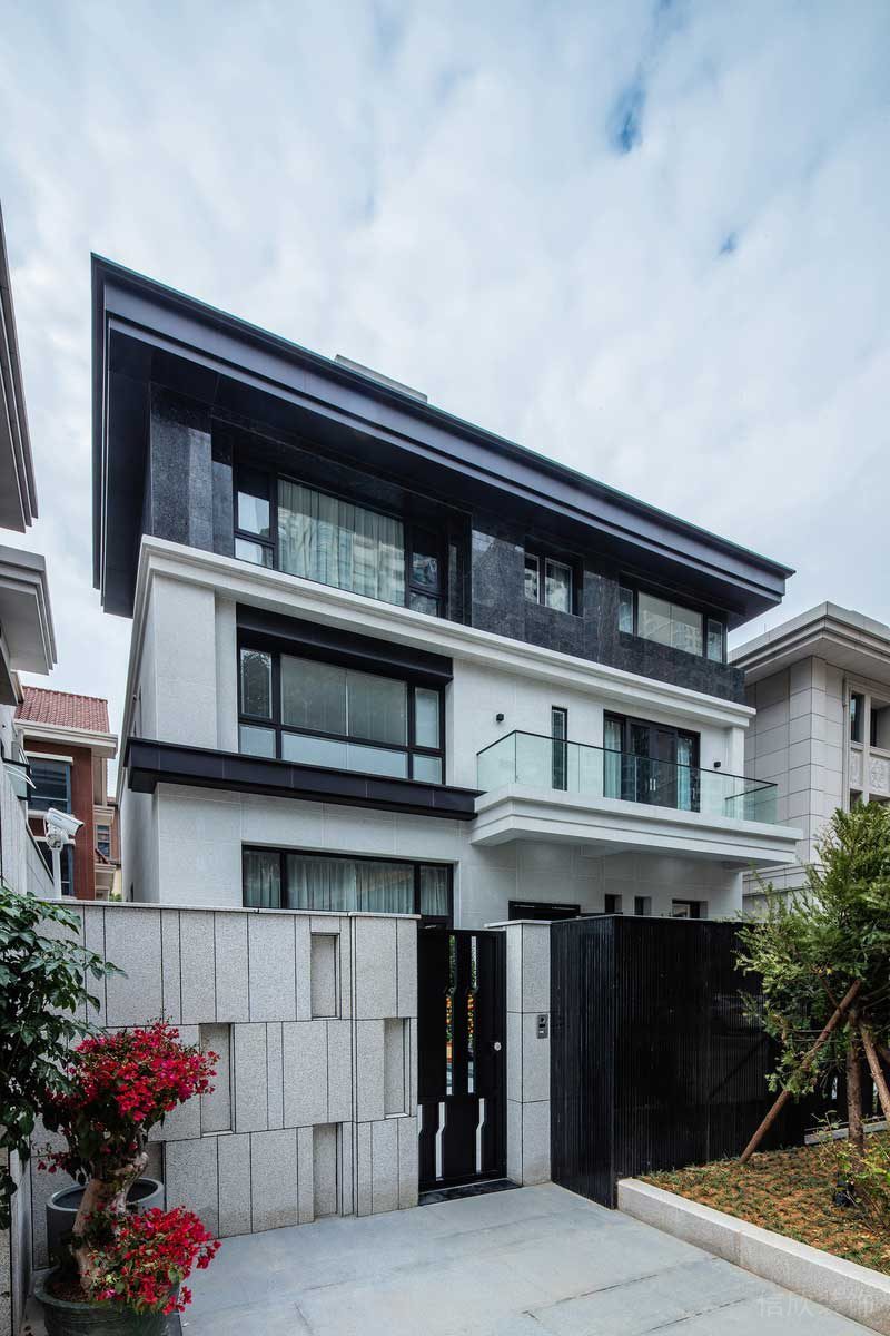 深圳南山极简风格家庭三居室装修设计图建筑外观