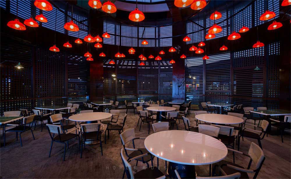 深圳盐田混搭风美食广场装修设计港式茶餐厅主题用餐大厅