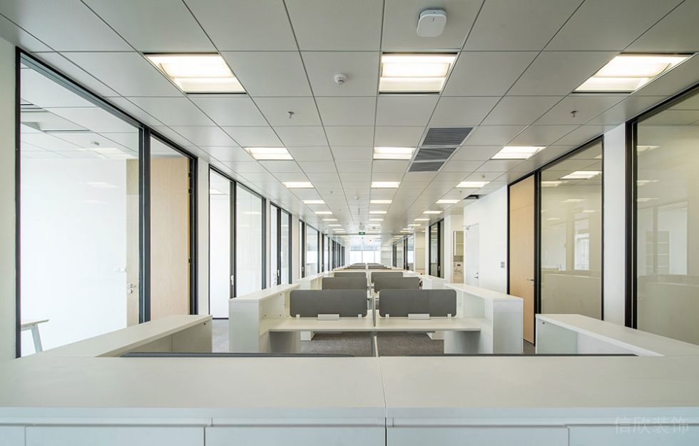现代风格办公空间案例办公区设计装修图