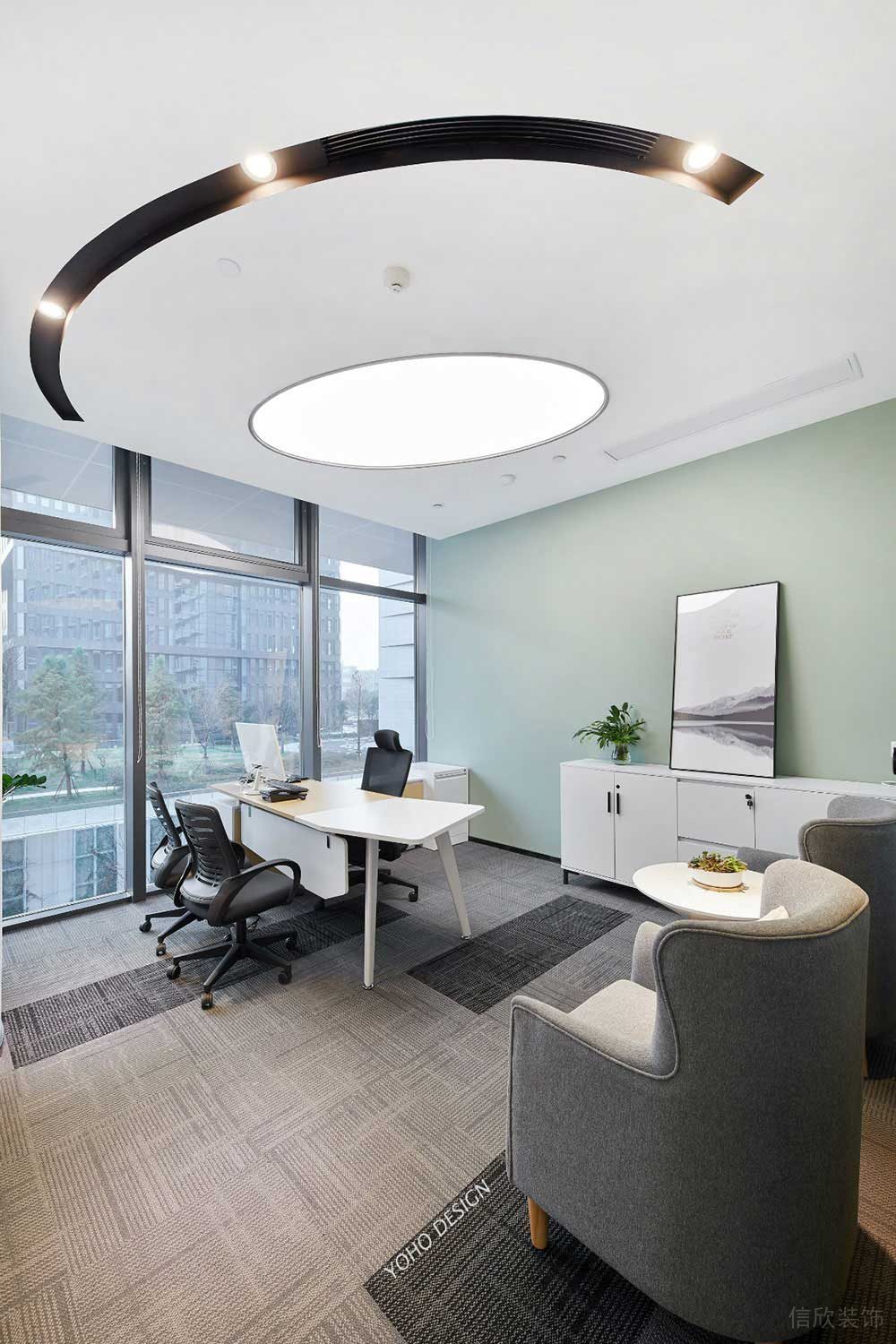 现代风格商务办公场所总监办公室空间设计装修图