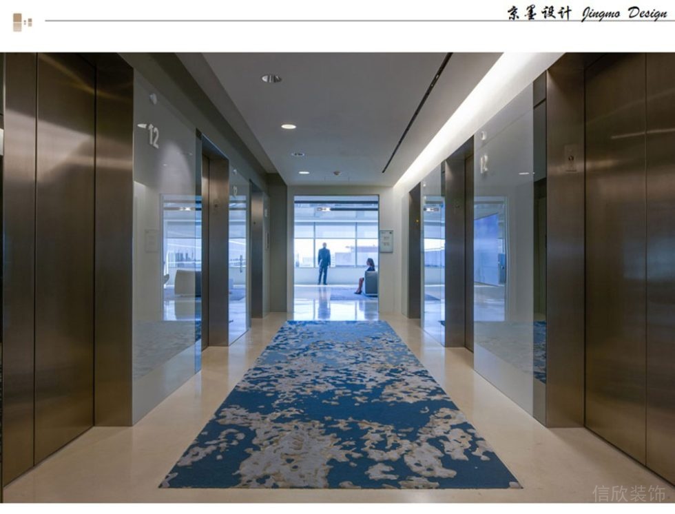 现代风格商务办公室电梯过廊装修图