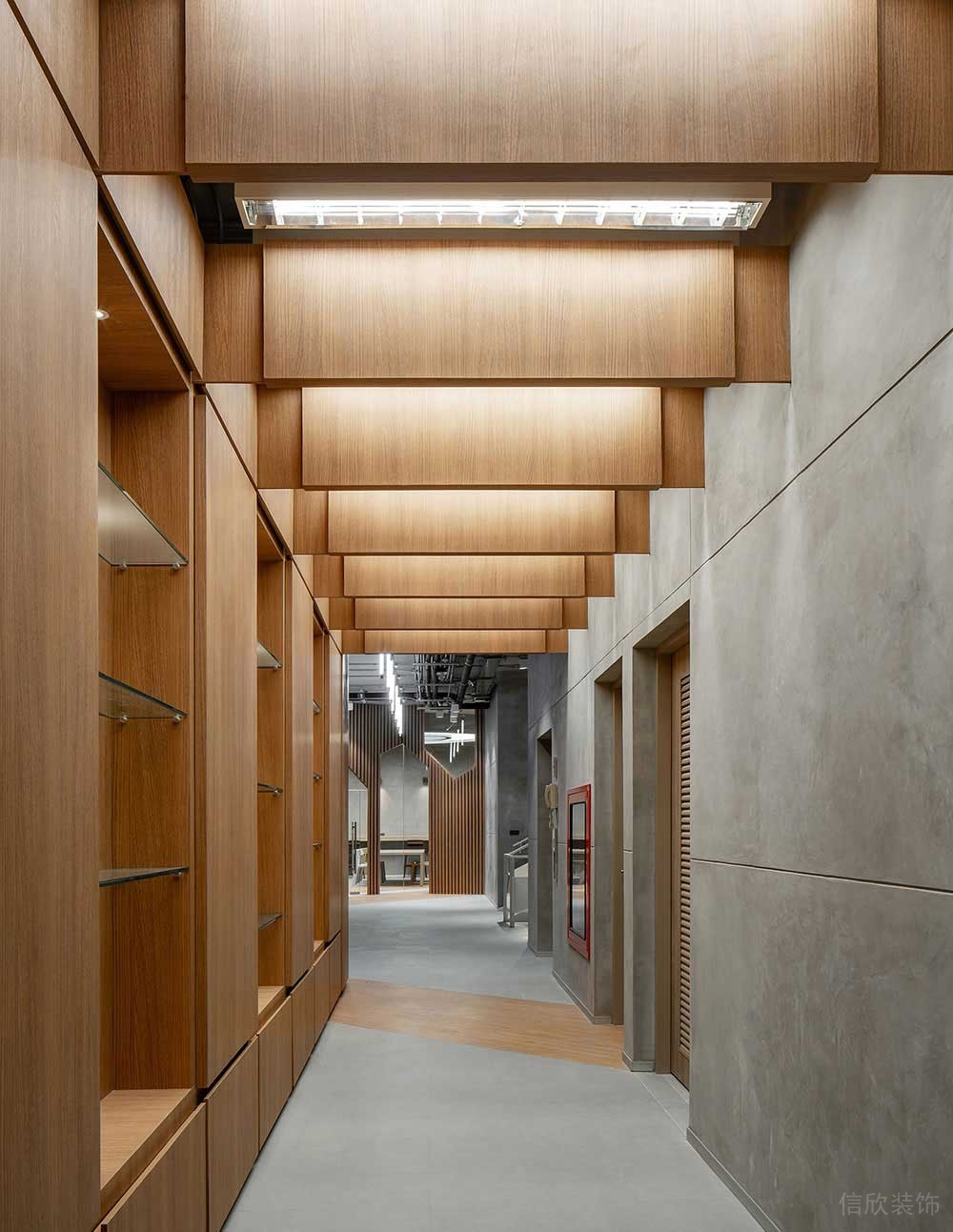 现代简约风格办公室项目走廊空间装修图
