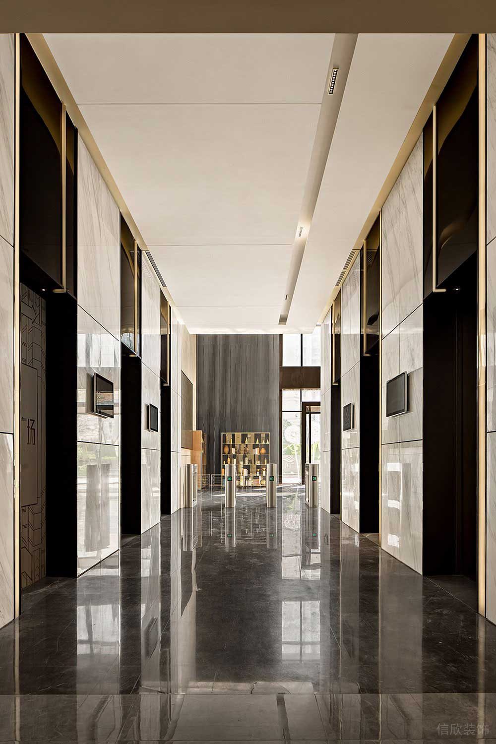 现代轻奢风办公场所案例电梯厅设计装修图