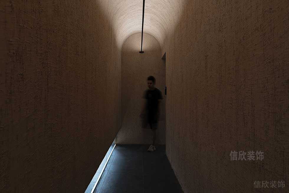 简约风格办公室拱形走廊装修图