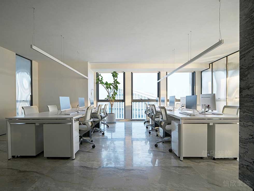 现代简约风格企业办公室装修图