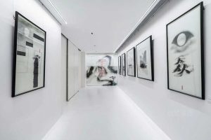 新中式风格办公空间走廊装修图