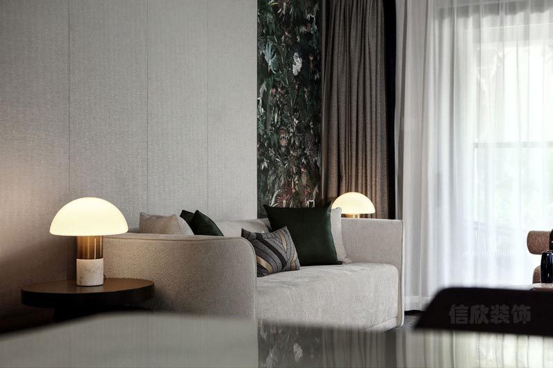 深圳石岩家庭新房全包装修客厅米色绒布沙发