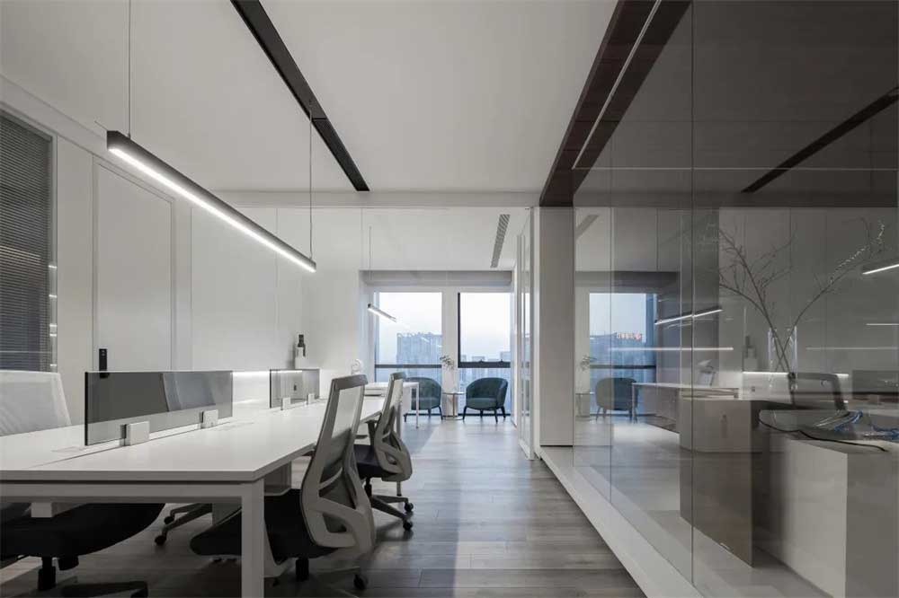 深圳宝安300平方极简风格办公室装修办公区