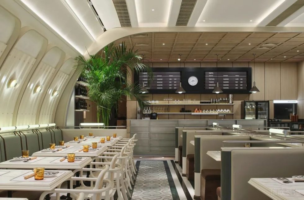 深圳龙华中海锦城现代美式风格西餐厅装修案例服务台