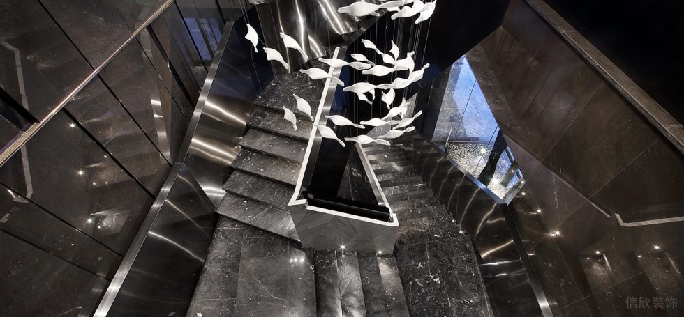 深圳南山天利名城现代中式风格湘菜馆装修案例灰色大理石楼梯踏步