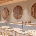 深圳龙华日式风格餐厅卡座用餐区装修设计