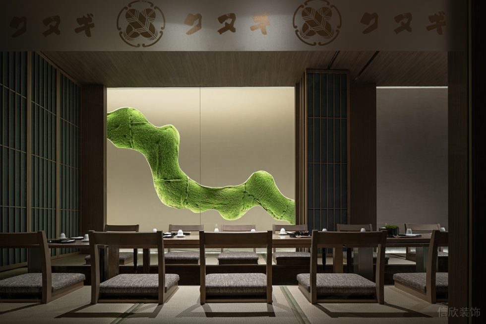 深圳龙华日式风格餐厅木质清雅包间设计装修