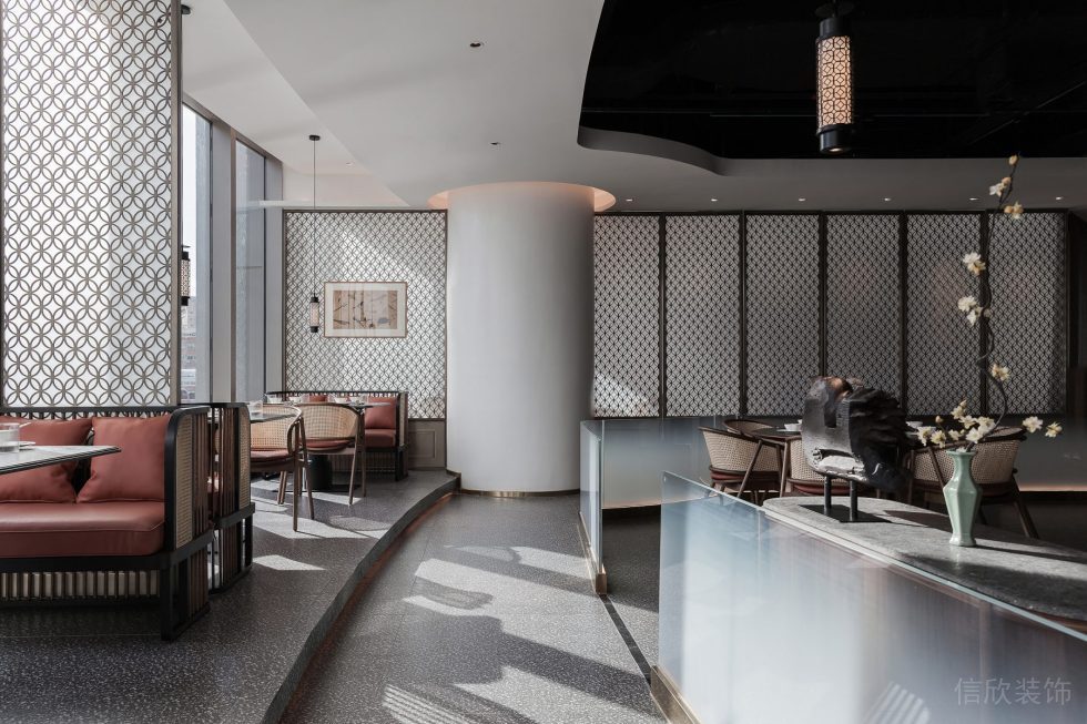 深圳市国风高雅中式餐厅靠窗明亮卡座区装修设计