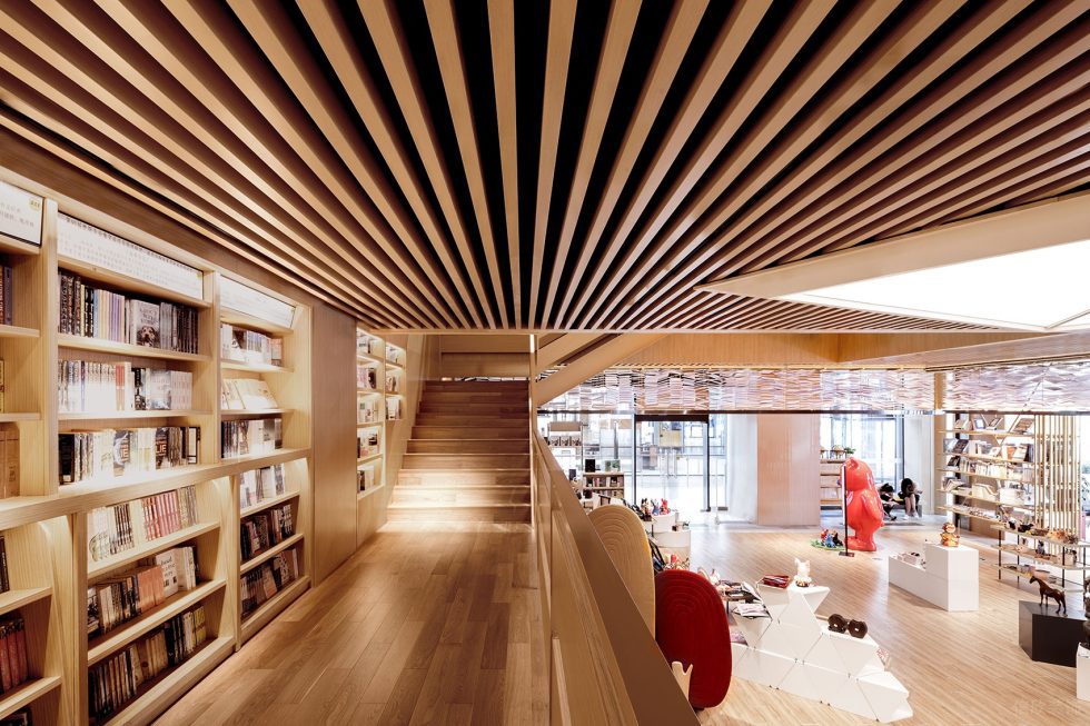 深圳市罗湖区银湖现代风原木风木艺书店装修设计 二层视角