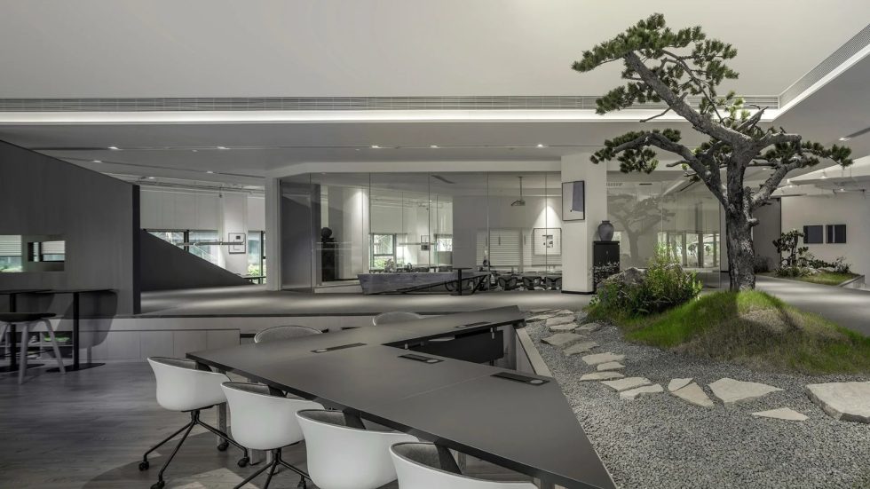 现代园林景观办公室装修设计 三角造型工作区