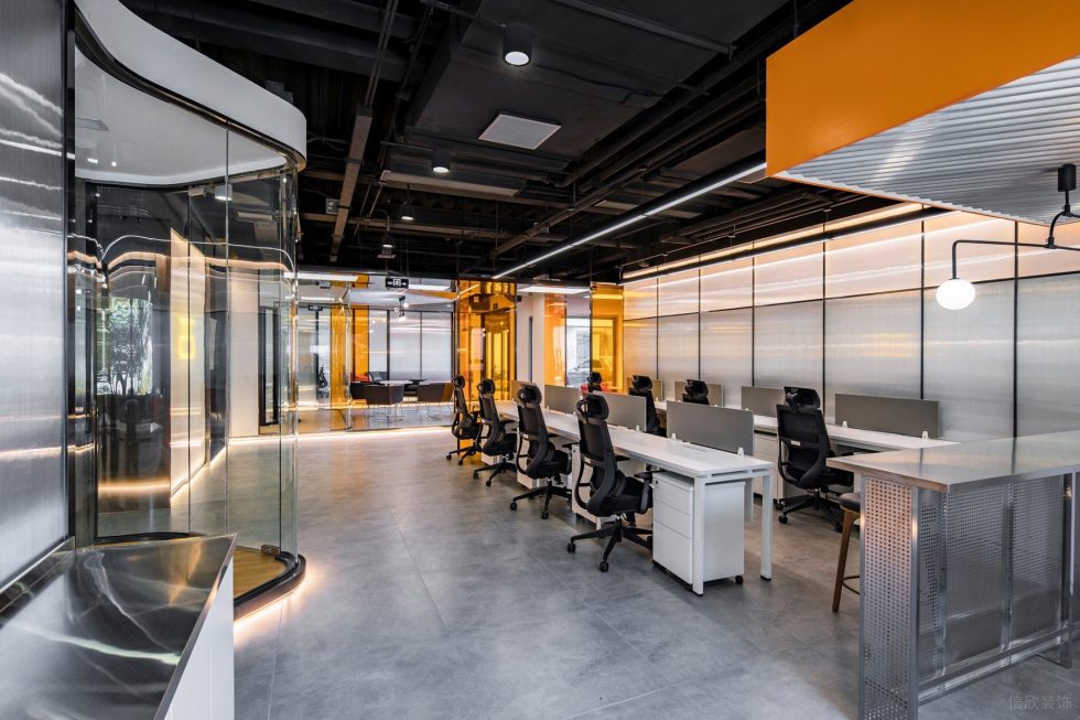 动感现代风办公室装修设计银灰色开放式办公区