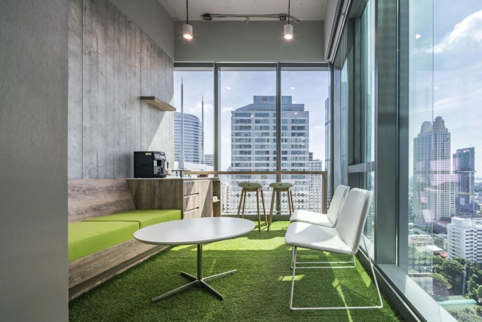 酷炫现代风办公室装修设计灰绿色茶水间