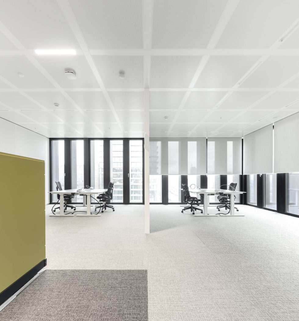 素雅现代风办公室装修设计淡白色办公区