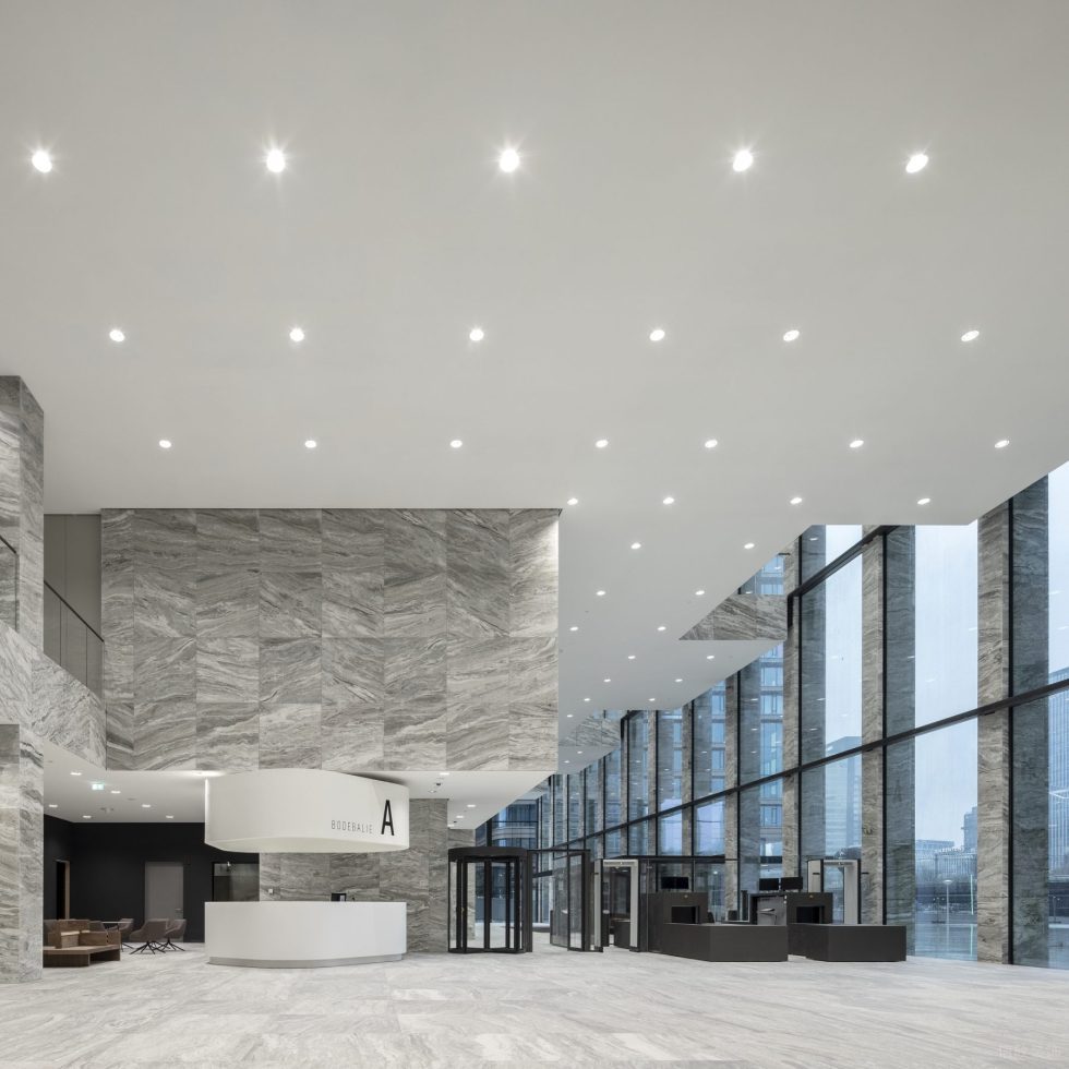 素雅现代风办公室装修设计浅灰色大堂