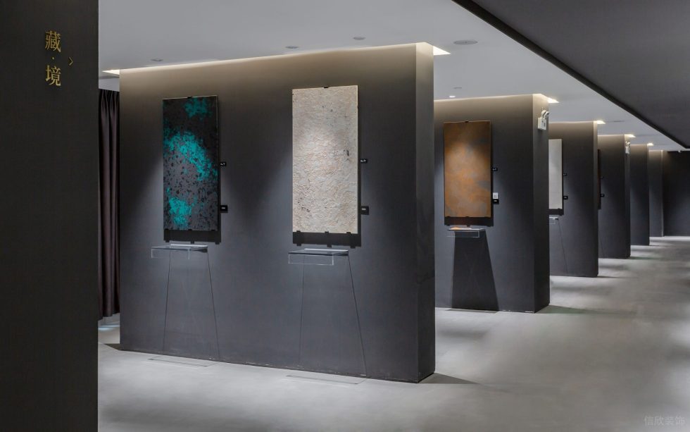 现代简约风瓷砖陈列展厅装修设计案例 各色颗粒感瓷砖