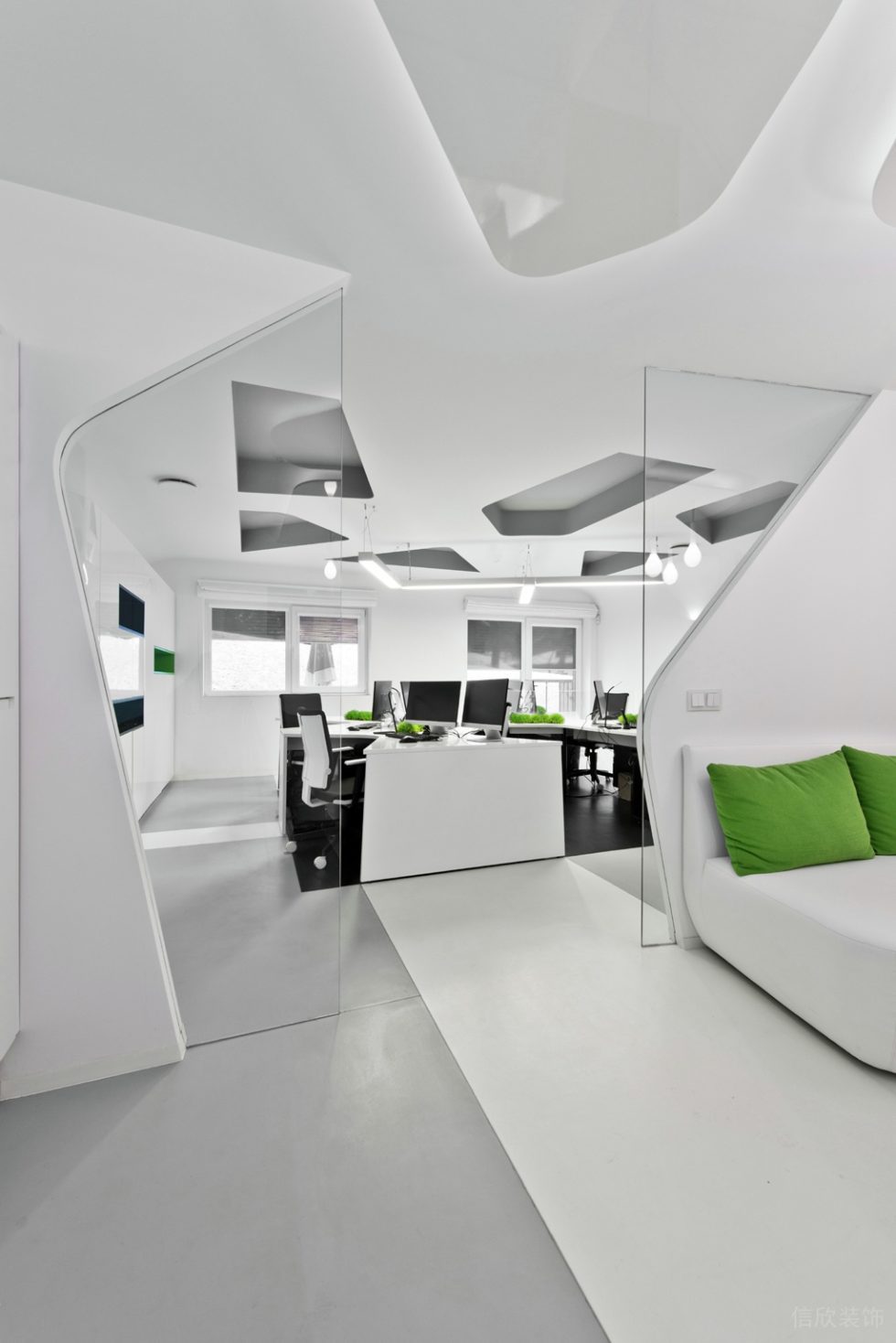 雅白现代风办公室装修设计灰白色地砖