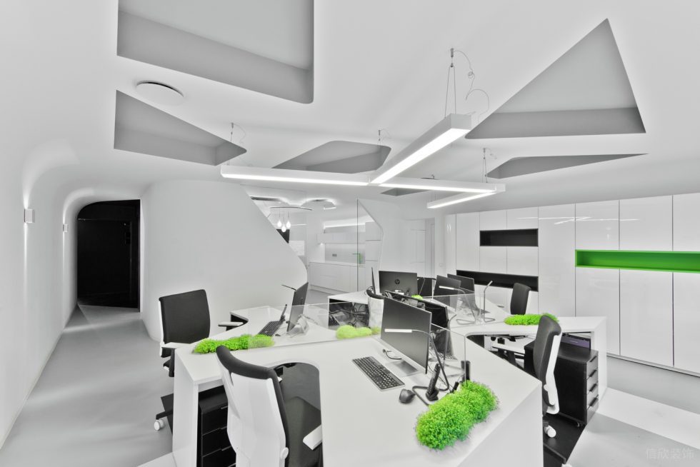 雅白现代风办公室装修设计白色调工作区