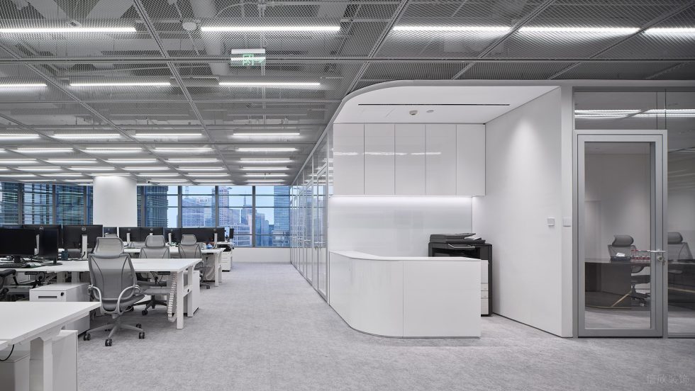 素色调现代简约风办公室装修设计黑白灰办公大厅效果图